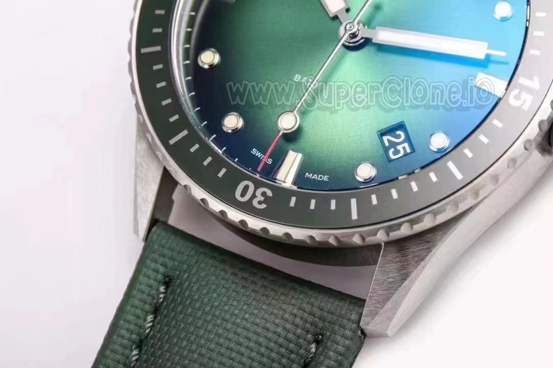 Replica Blancpain Fifty Fathoms Bathyscaphe Green Profile