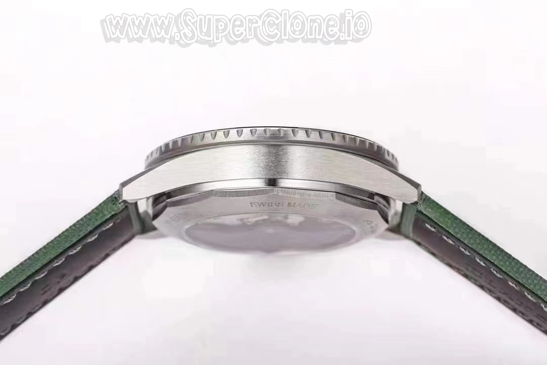 Replica Blancpain Fifty Fathoms Bathyscaphe Green Case Back Close Up