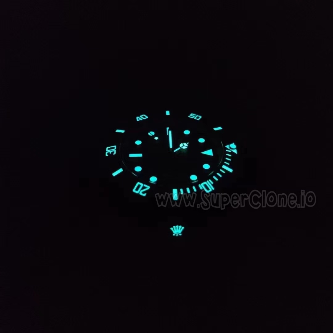 Luminescence test showcasing the vibrant blue glow on markers and crown
