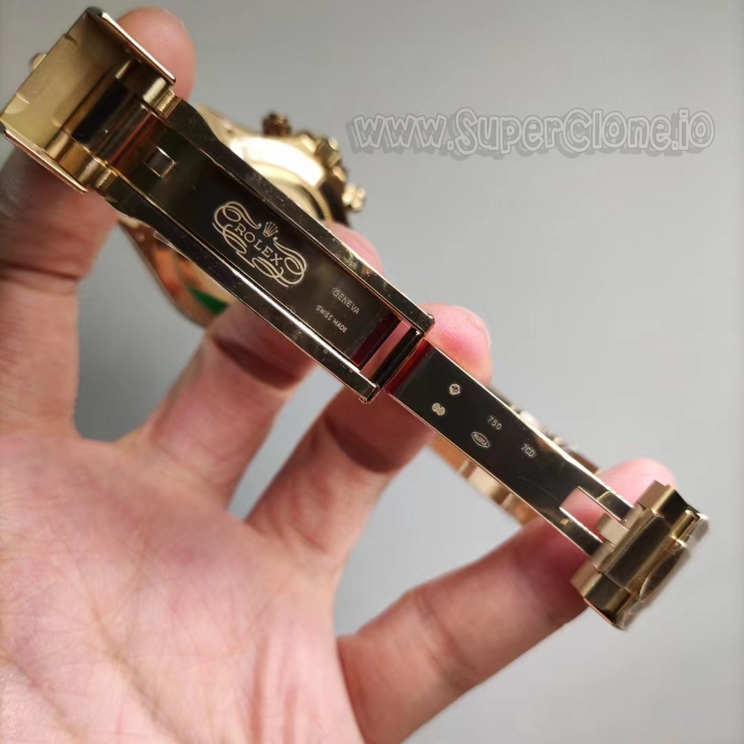 Oysterlock Safety Clasp Detailing