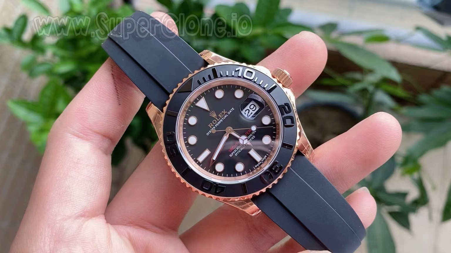 VS Factory Replica Rolex Yacht-Master 116655 Rose Gold Overview