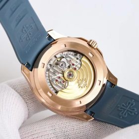 patek-philippe-aquanaut-5261r-001-super-clone-luxury-annual-calendar-watch-7