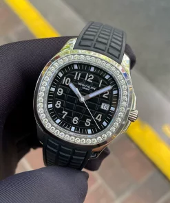 Grade A Replica Patek Philippe Aquanaut 5267/200A Black Diamond Quartz Watch – Ladies' Sport Elegance
