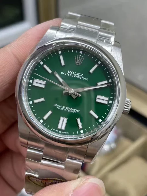 rolex-oyster-perpetual-31-green-dial-277200-31mm-oystersteel-watch-for-women-2