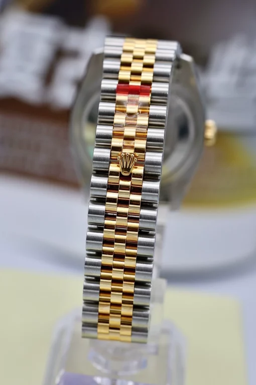 datejust-116233-silver-jubilee-two-tone-jubilee-1
