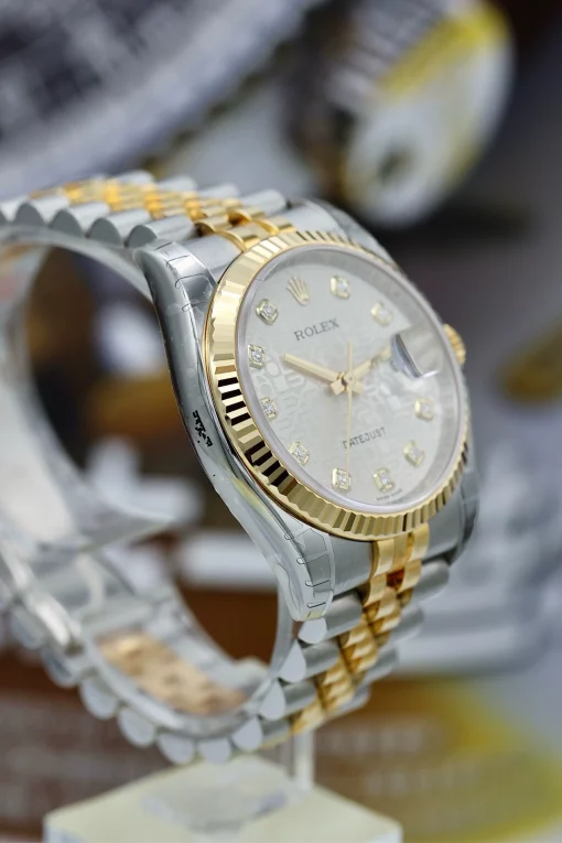 datejust-116233-silver-jubilee-two-tone-jubilee-2