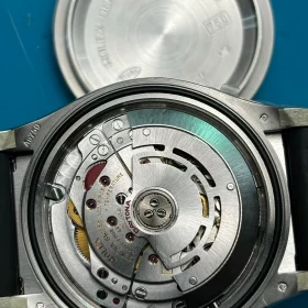 rolex-cosmograph-daytona-40mm-116519ln-cement-grey-oysterflex-6