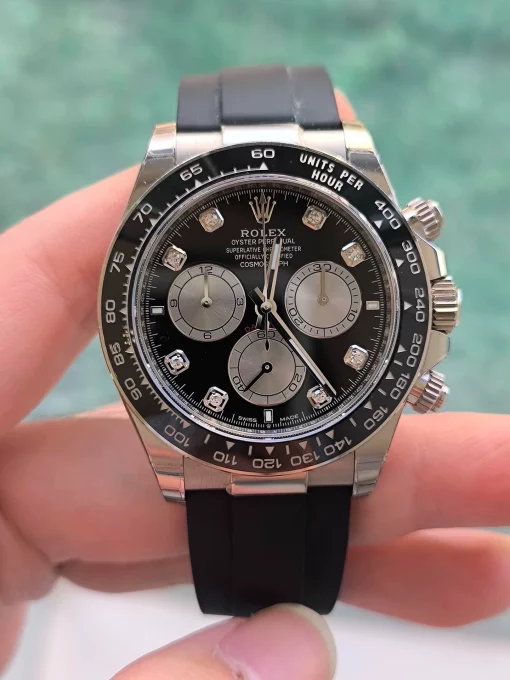 rolex-cosmograph-daytona-40mm-black-dial-diamond-markers-m126519ln-1