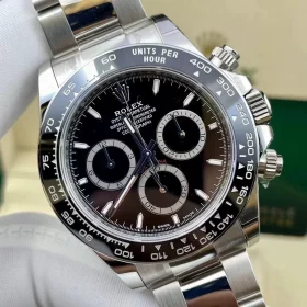 rolex-cosmograph-daytona-40mm-black-panda-dial-126500ln-oyster-3