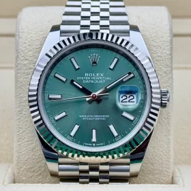 rolex-datejust-41mm-mint-green-dial-126334-mint-ice-jubilee-12