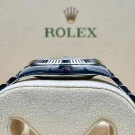 rolex-datejust-41mm-mint-green-dial-126334-mint-ice-jubilee-7