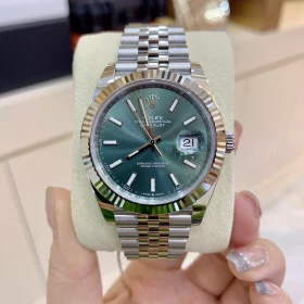 rolex-datejust-41mm-mint-green-dial-126334-mint-ice-jubilee-8