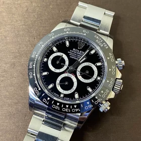 rolex-daytona-40mm-black-dial-m116500ln-0002-black-panda-3
