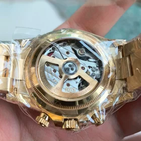 rolex-daytona-40mm-black-dial-m126528ln-le-mans-gold-oyster-5