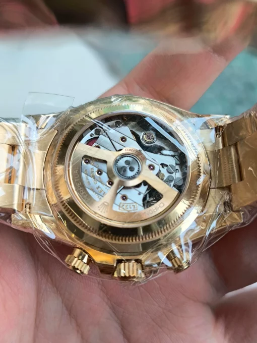 rolex-daytona-40mm-black-dial-m126528ln-le-mans-gold-oyster-5
