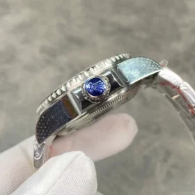 rolex-sea-dweller-deepsea-44mm-d-blue-dial-m116660-98210-2