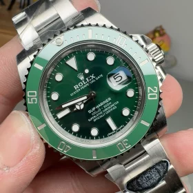 rolex-submariner-date-116610lv-hulk-green-ceramic-bezel-green-dial-40mm (2)