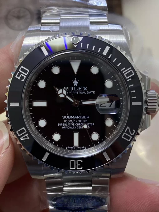 rolex-submariner-date-black-dial-clean-factory-v2-40mm-3135-movement-7