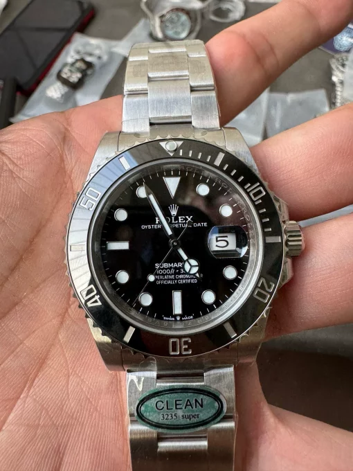 rolex-submariner-no-date-124060-black-41mm-c-factory-v3-with-3235-movement-9