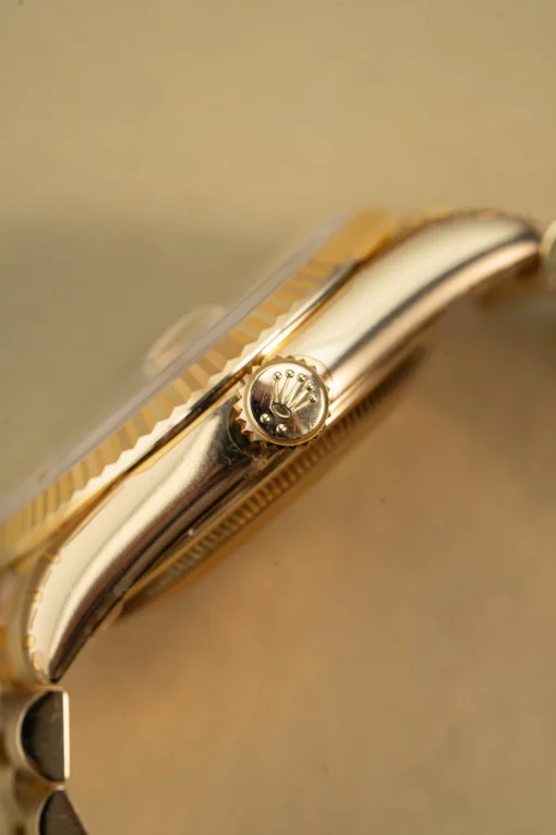 118238-yellow-gold-day-date-7