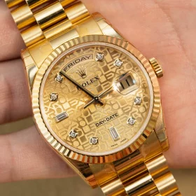 118238-yellow-gold-day-date-9