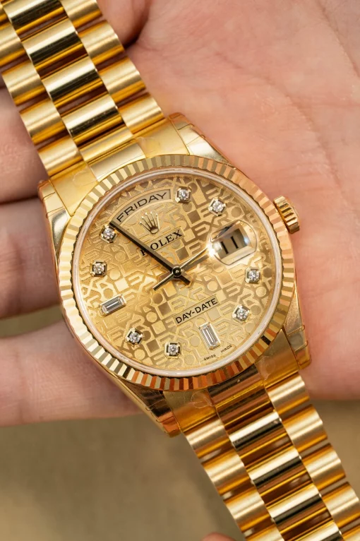 118238-yellow-gold-day-date-9