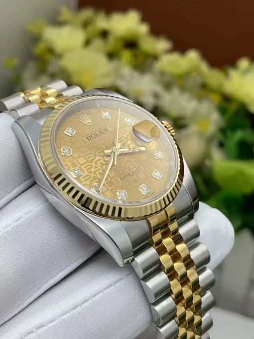datejust-116233-champagne-dial-two-tone-jubilee-3