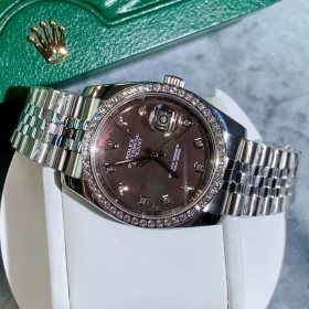datejust-116244-tahiti-mop-dial-diamond-bezel-jubilee-2
