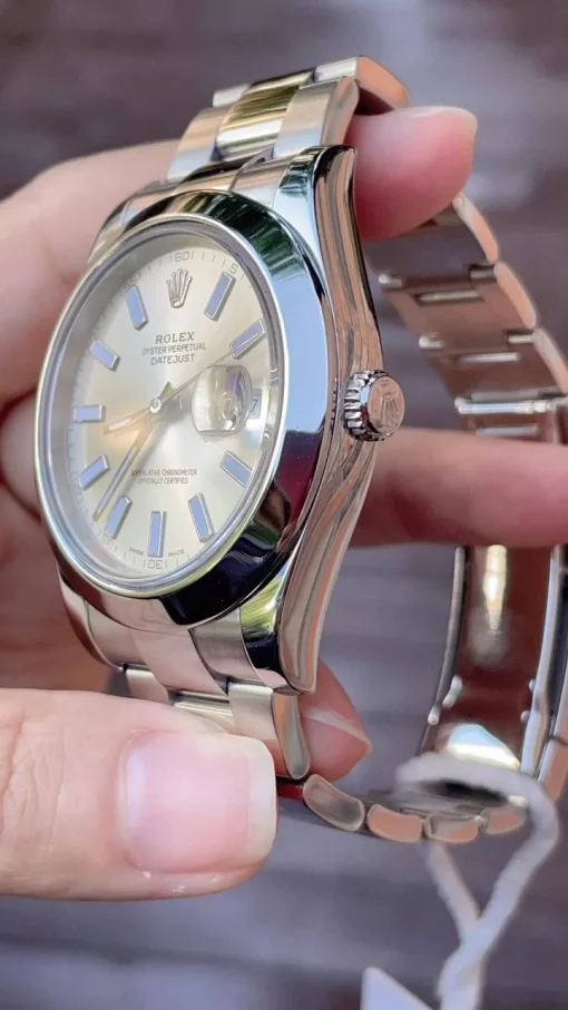 datejust-116300-72210-smooth-bezel-oystersteel-6