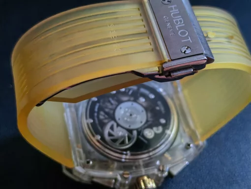 hublot-transparent-soul-series-black-gold-round-table-knight-4