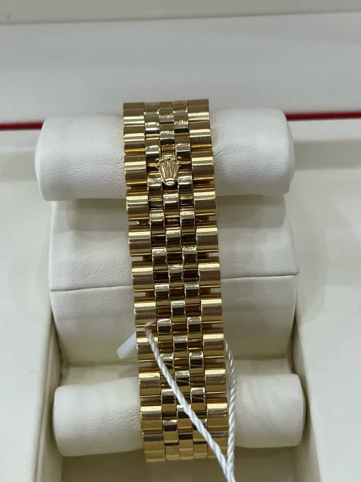 m116238-0085-green-floral-dial-full-gold-jubilee-5