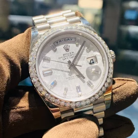 oyster-perpetual-day-date-228349-diamond-bezel-meteorite-dial-2