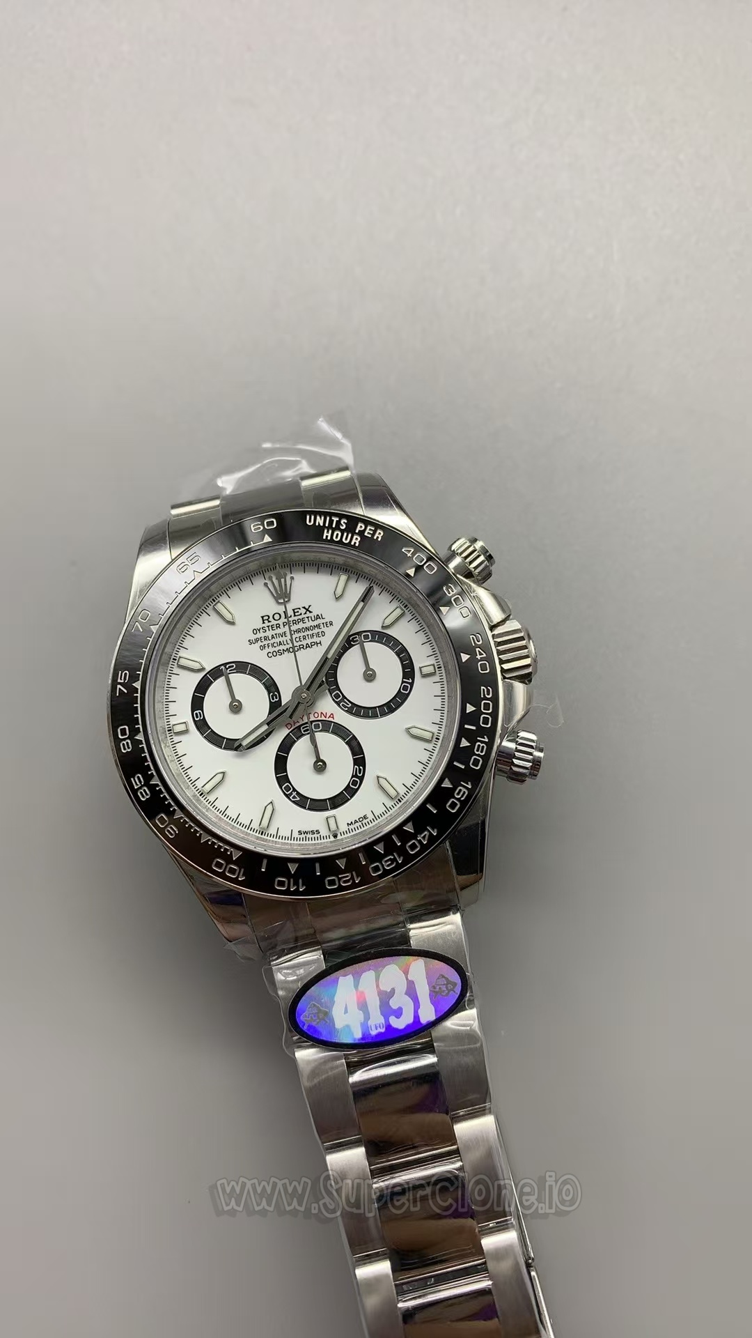 UFO Daytona Dial and Subdial Close Up