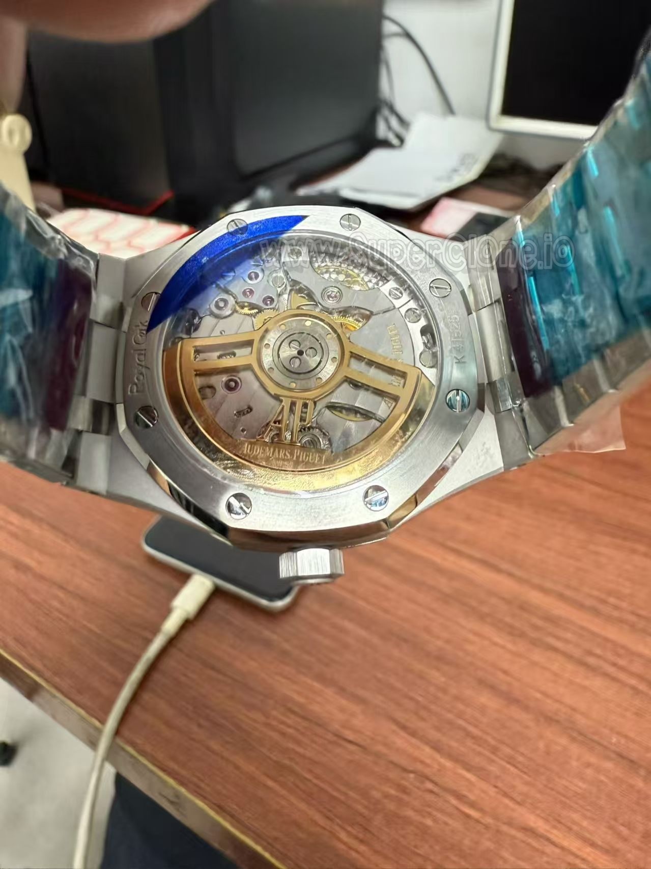 VS Factory Dandong DD4302 Movement Close-Up