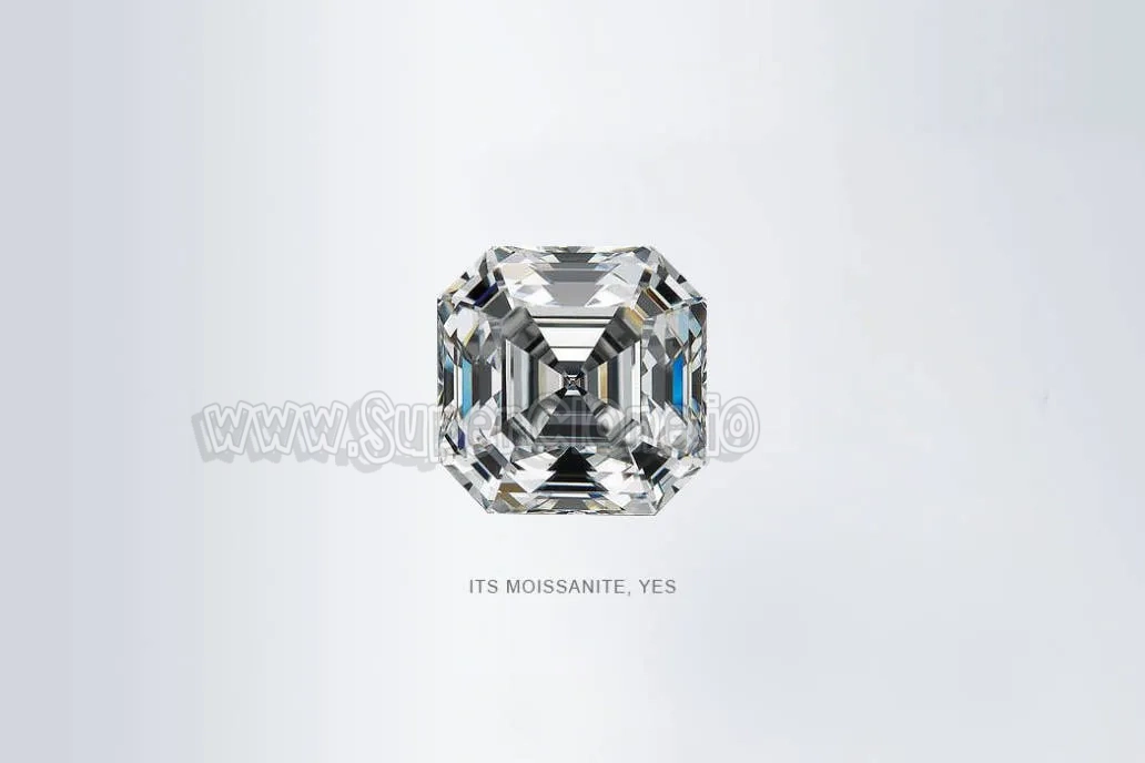 Single Moissanite diamond for Rolex replica watches, showcasing lab-created brilliance as an affordable diamond alternative.